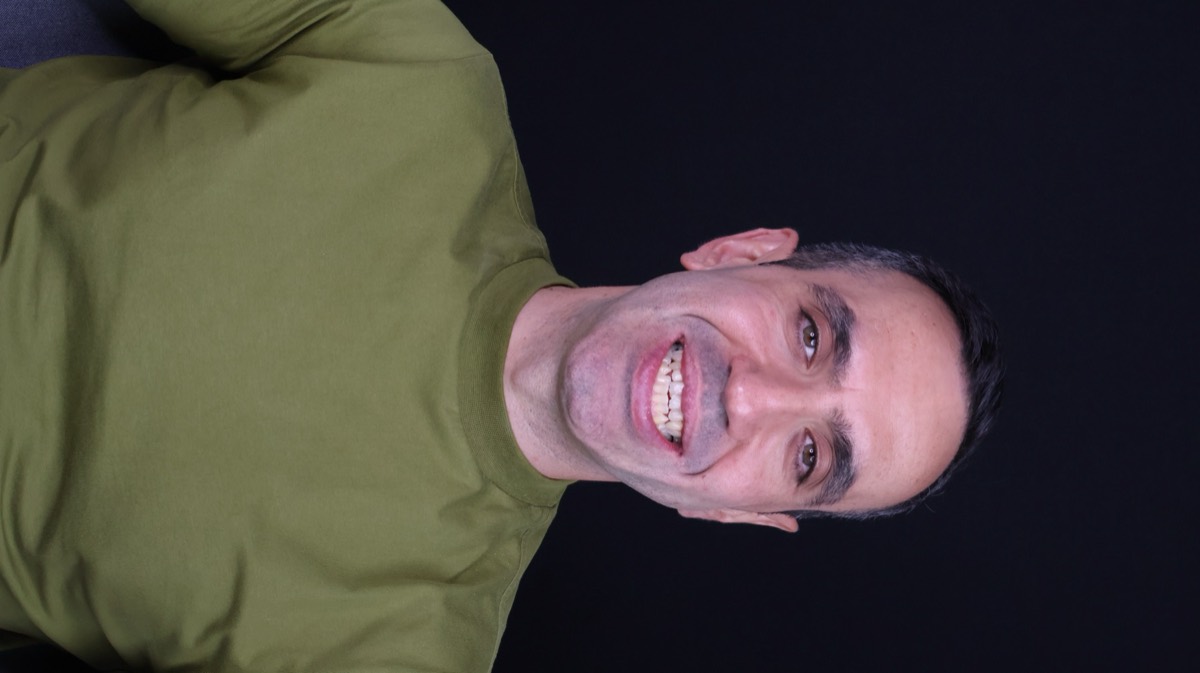 Smile Case 8 image 18